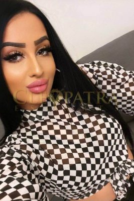 JEMMA – £200|£250